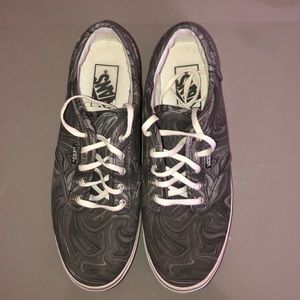 Gently used women’s Vans